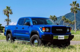 Сучасний пікап Toyota Tacoma отримав "обличчя" від Land Cruiser 60 серії