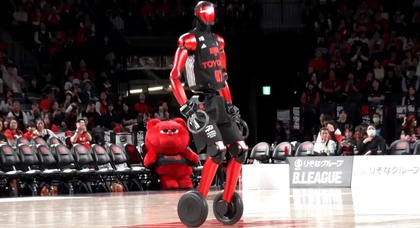 Toyota создала баскетбольного робота, который бросает мяч точнее игроков NBA
