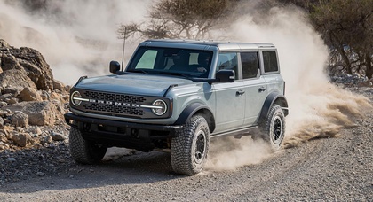 Ford Bronco SUV now available in Europe with 2.7L engine and 10-speed automatic transmission, much more expensive than in the USA