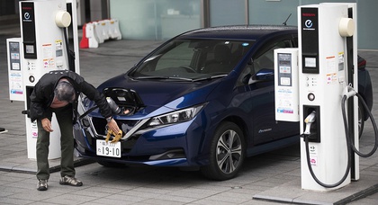 Le Japon va introduire des normes plus strictes pour les stations de recharge rapide sur les autoroutes