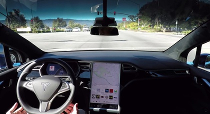 Un ingénieur de Tesla admet avoir mis en scène une vidéo de démonstration de conduite autonome en 2016 à la demande du PDG