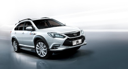 Уникальный гибридный кроссовер BYD Tang выходит на китайский рынок