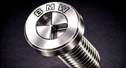 BMW könnte sein eigenes Emblem bei Schrauben verwenden