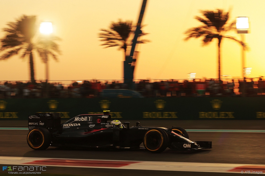mclaren Bull UAE Grand Prix Button