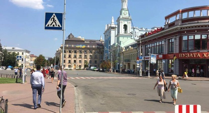 На Контрактовой площади и прилегающих улицах временно запретят движение транспорта 