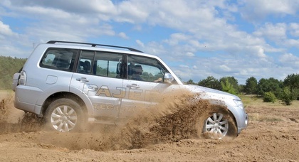 «НИКО-Украина» провела тест-драйв Mitsubishi на Offroad Free Fest 2014