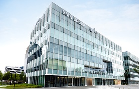 BMW stärkt Forschung und Entwicklung von Elektrofahrzeugen in China mit neuem Büro in Shanghai