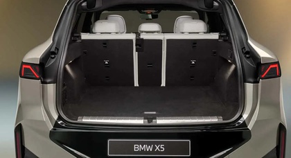 BMW пояснила, чому новий X5 не отримав розділену кришку багажника