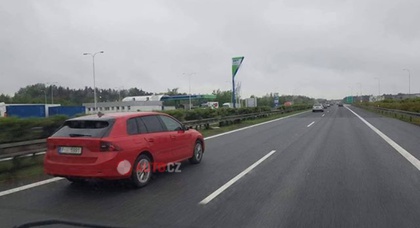 Новая Škoda Octavia рассекречена задолго до премьеры  