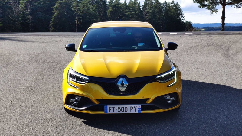 Renault Megane R.S. Ultime – limitierte Sonderedition mit Power und Stil -  Renault Welt
