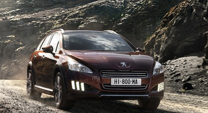 Peugeot представила внедорожный универсал