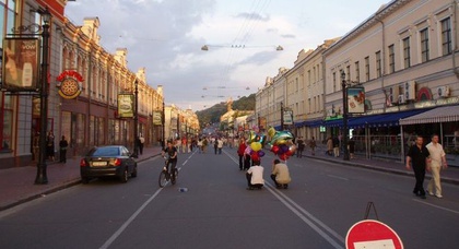 Улицу Сагайдачного и Контрактовую площадь превратят в пешеходную зону