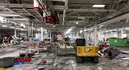 Tesla вже розібрала конвеєр Model S заради виробництва роботів