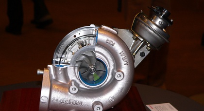 Бывший сотрудник Ford придумал двигатель с отдельным турбонагнетателем для каждого цилиндра