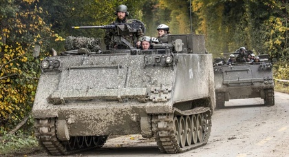 Litauen schult ukrainische Militärmechaniker für die Wartung von gepanzerten Mannschaftstransportern M113