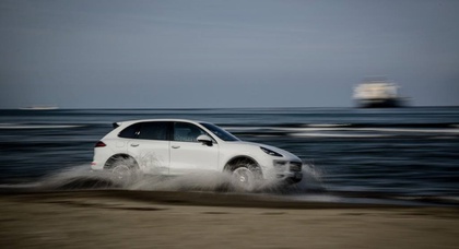 Від Чорного моря до Каспійського моря на новому Cayenne S