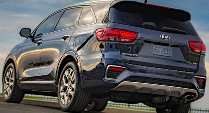 Around 70,000 Kia Sorento and Sportage vehicles are being recalled over a circuit board that can catch fire