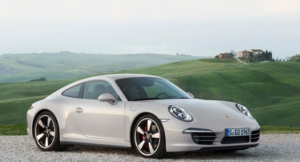 Porsche празднует 50-летие модели 911 выпуском эксклюзивной лимитированной серии