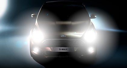 Новые фары Ford не ослепляют дальним светом (видео)
