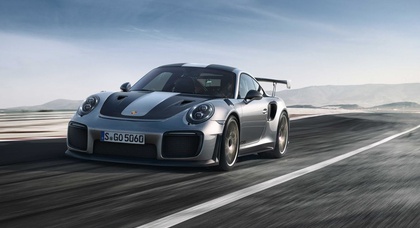 Porsche 911 GT2 RS показали во всех деталях