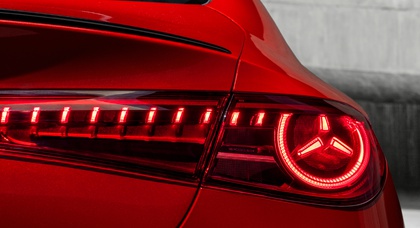 Mercedes пропонує скоротити кількість дротів в автомобілях за допомогою механічного перемикача