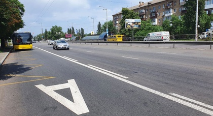 Київ: займати смугу громадського транспорту суворо заборонено