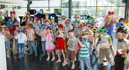В ДИЛЕРСКОЙ СЕТИ RENAULT С УСПЕХОМ ПРОШЛИ “RENAULT FAMILY DAYS” 