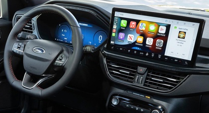 На відміну від GM: Гендиректор Ford підтвердив, що Apple CarPlay і Android Auto залишаться в автомобілях Ford