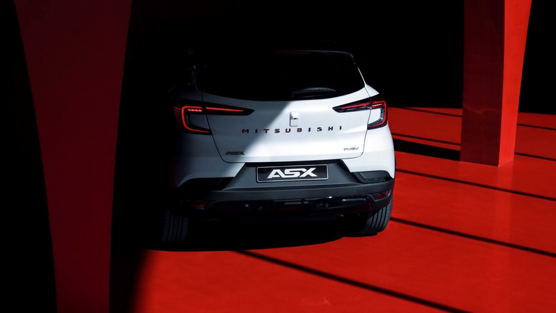 Mitsubishi launches new ASX based on Renault Captur