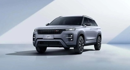 Китайский кроссовер Jaecoo 7 второй раз за год возглавил рейтинг продаж в Великобритании