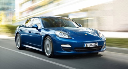 Модель Panamera зміцнює позиції у класі спортивних седанів 