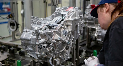 Toyota starts production of 5th generation hybrid powertrain in Europe