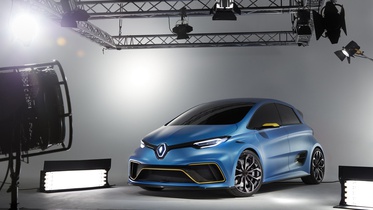 Женева 2017: электромобиль Renault Zoe превратился в полноприводный спорткар