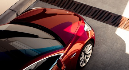 Илон Маск раскрыл подробности о двухмоторной Tesla Model 3
