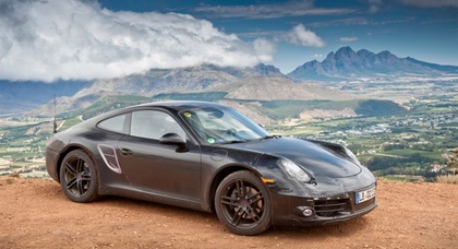 Компания Porsche распространила официальный видеоролик о новых 911-х
