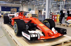 Гоночный болид команды Ferrari собрали из Lego