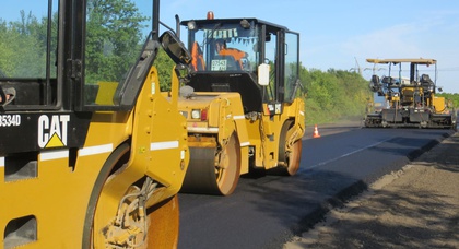На ремонт дорог местного значения выделили рекордную сумму — 11.5 миллиардов гривен