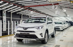 Кроссовер Toyota RAV4 начали выпускать в Санкт-Петербурге