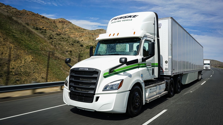 Walmart Canada transitioning fleet with three electric semi trucks