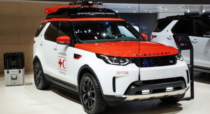 Land Rover Discovery для Красного Креста укомплектовали дроном на крыше 