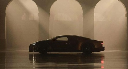 Bugatti verrät, dass der goldfarbene Chiron am 10. August auf den Markt kommt