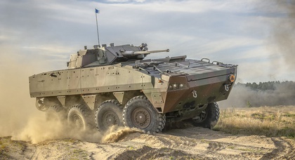 La Pologne va construire 100 nouveaux véhicules blindés de transport de troupes Rosomak 8x8 pour l'Ukraine