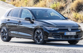 Volkswagen Golf (2024) zeigt neue Scheinwerfer in neuesten Spionagefotos