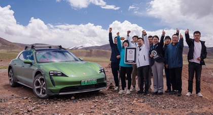 Porsche Taycan Cross Turismo stellt einen neuen Rekord für den größten Höhenunterschied eines Elektroautos auf: 5.573,9 Meter
