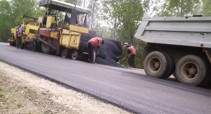 Строительство километра автомобильной дороги в Украине стоит в среднем 5 млн. долларов