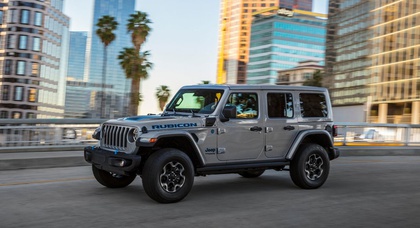 Jeep Wrangler 4xe Plug-In Hybrid Recalled Worldwide Due To Battery Fire Risk