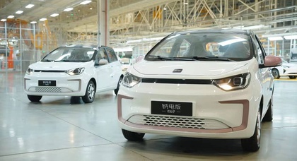 La JAC Yiwei est la première voiture produite en série équipée d'une batterie sodium-ion