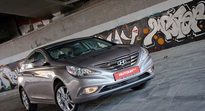 Компания «АВТОКОМ» официальный дилер Hyundai в Украине дарит приятные подарки своим клиентам