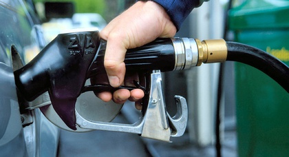 Цены на топливо в крупных сетях АЗС выросли на 10-50 коп./л