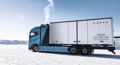 Volvo Trucks Tests Fuel-Cell Electric Trucks on Challenging Public Roads